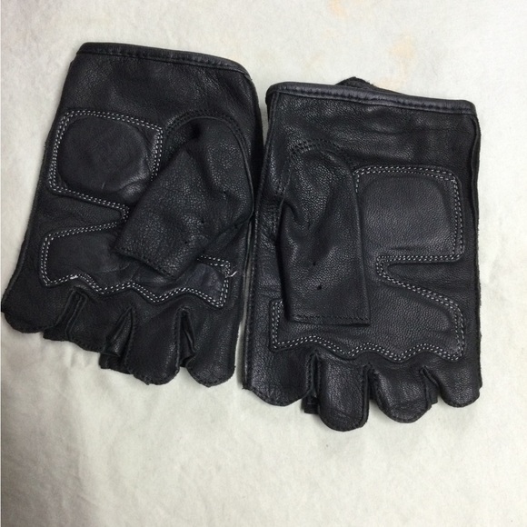 Flame embroideredLeather shortys.  XS - Picture 3 of 6